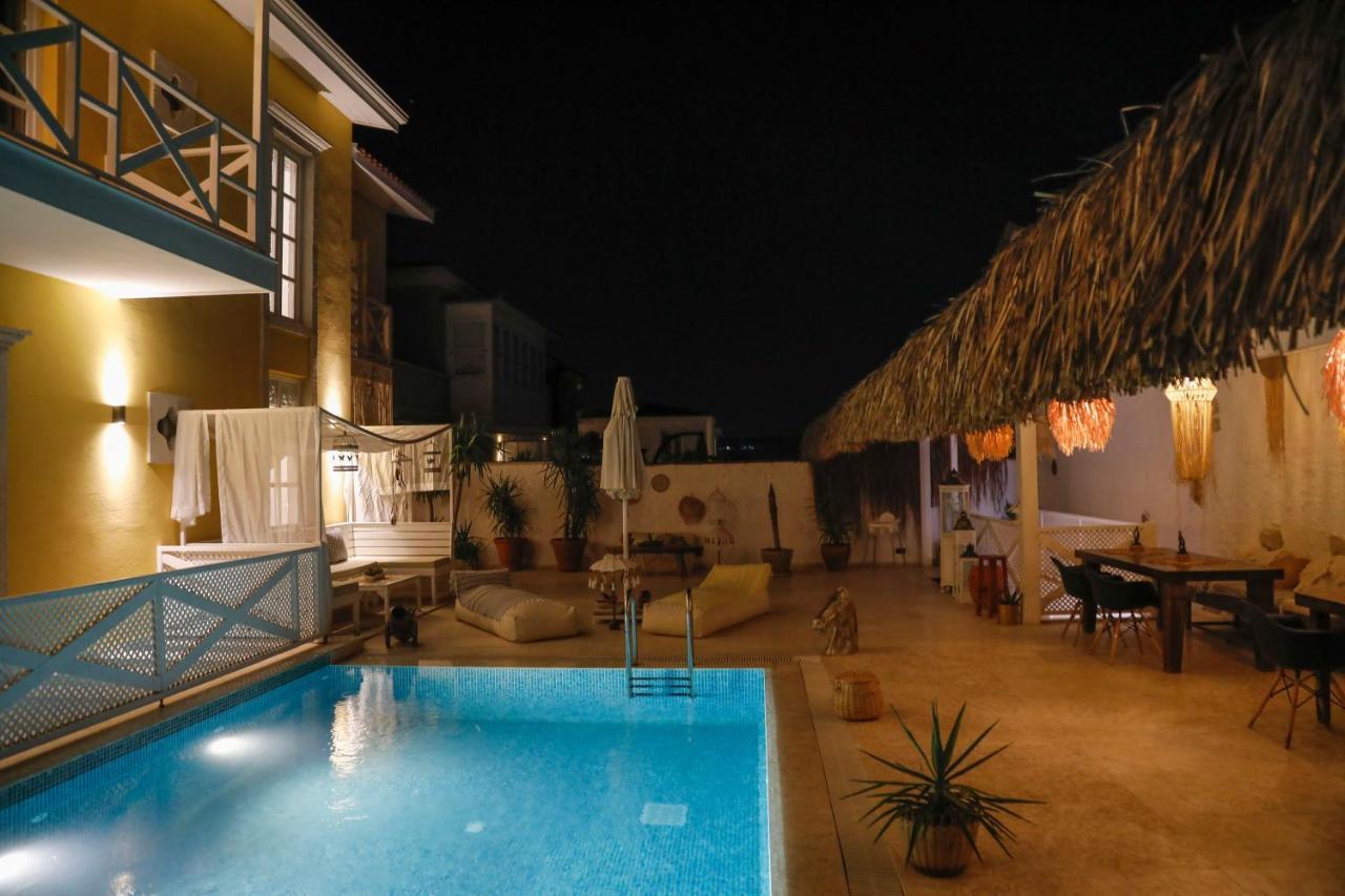 Adacan Butik Otel Smirne Esterno foto